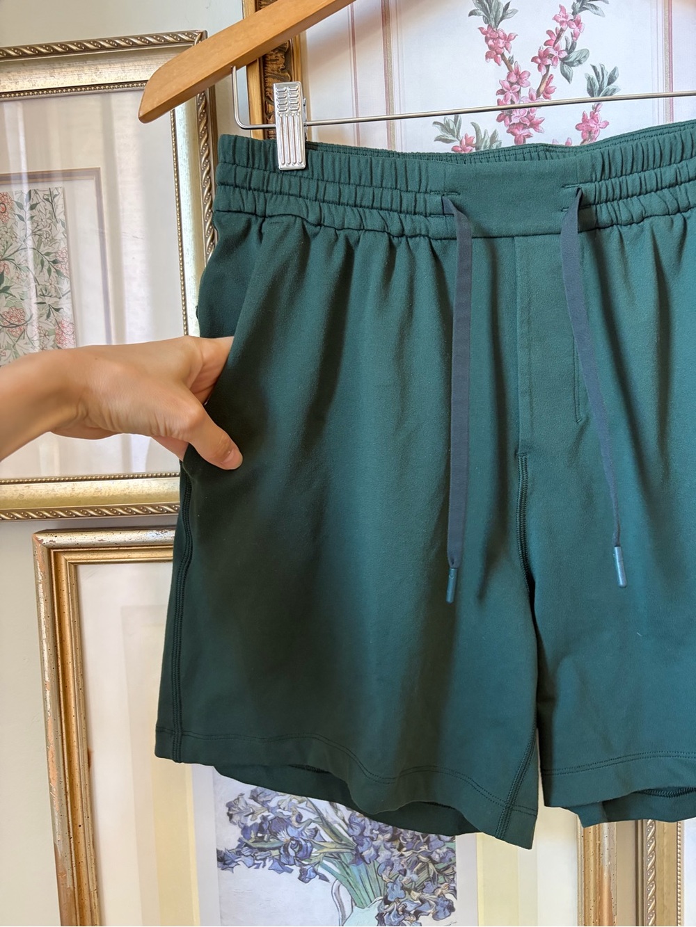 Lululemon Soft Jersey 5” Shorts Medium - Picture 4 of 8